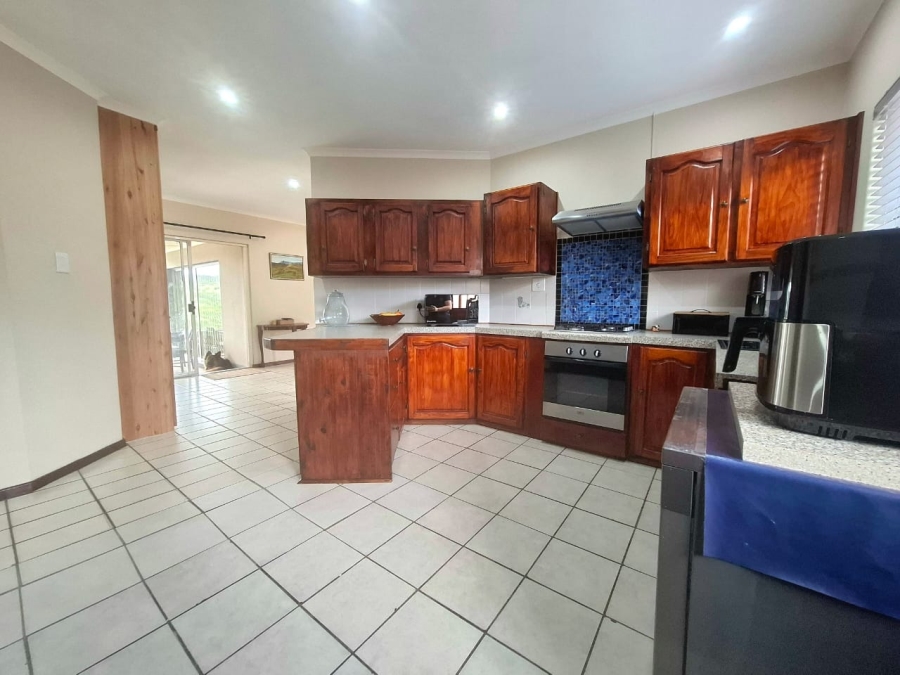 4 Bedroom Property for Sale in Dorchester Heights Eastern Cape